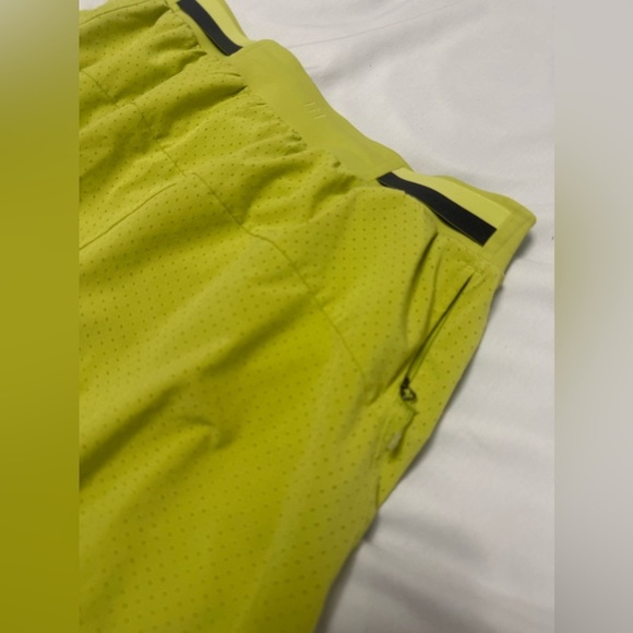 Lululemon Fast and Free Lined Short 6" - Picture 11 of 12